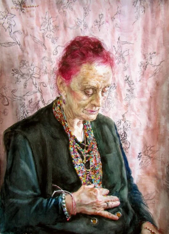 Figural realistic Old Lady  -  €5400